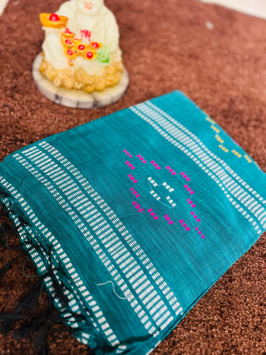 Plain Khadi Cotton Saree with Contrast Kalamkari Blouse