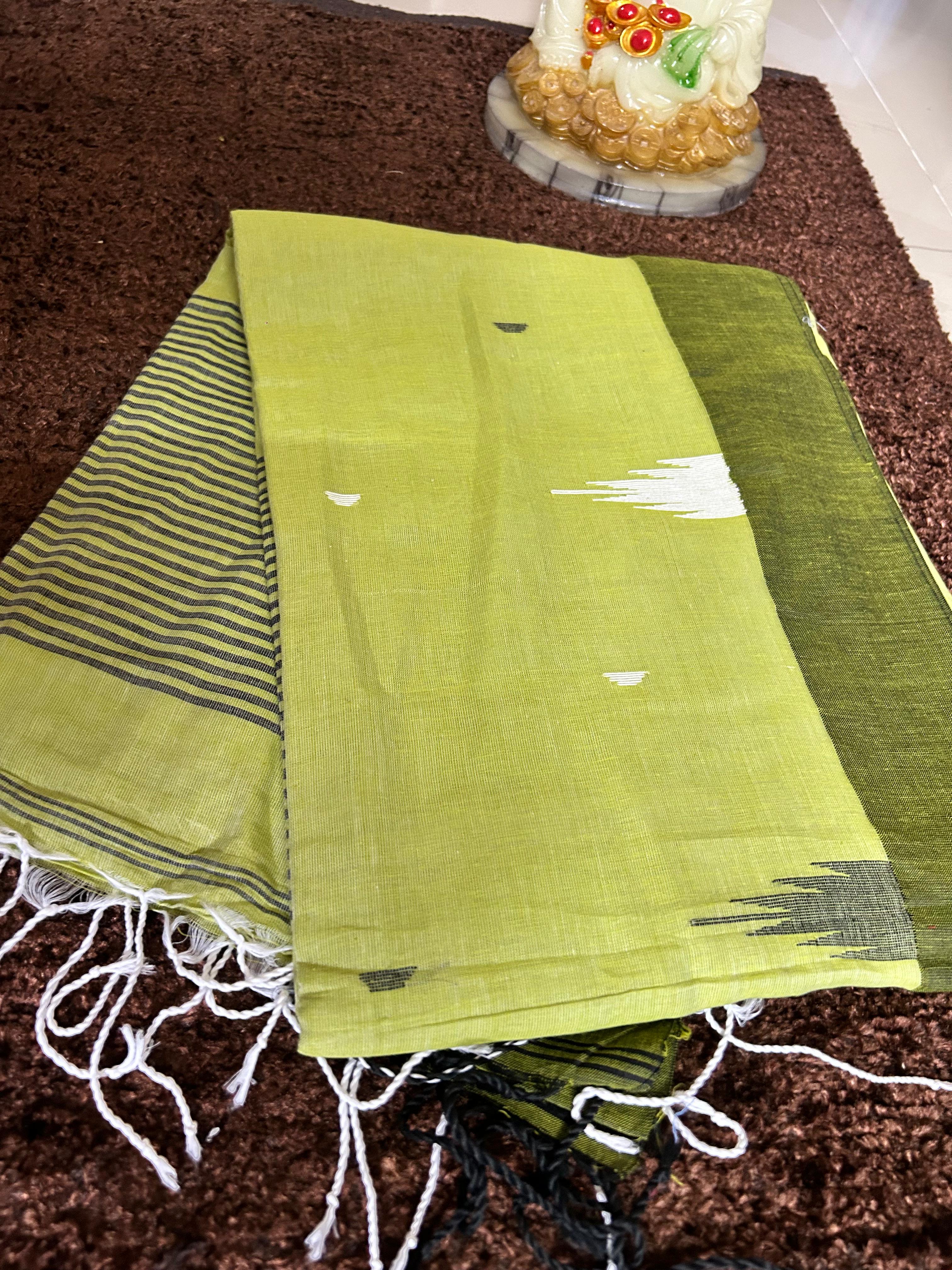 Plain Khadi Cotton Saree with Contrast Kalamkari Blouse